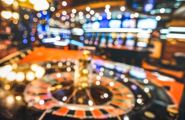 akartoto login app showing live blackjack table with dealer and chat interface